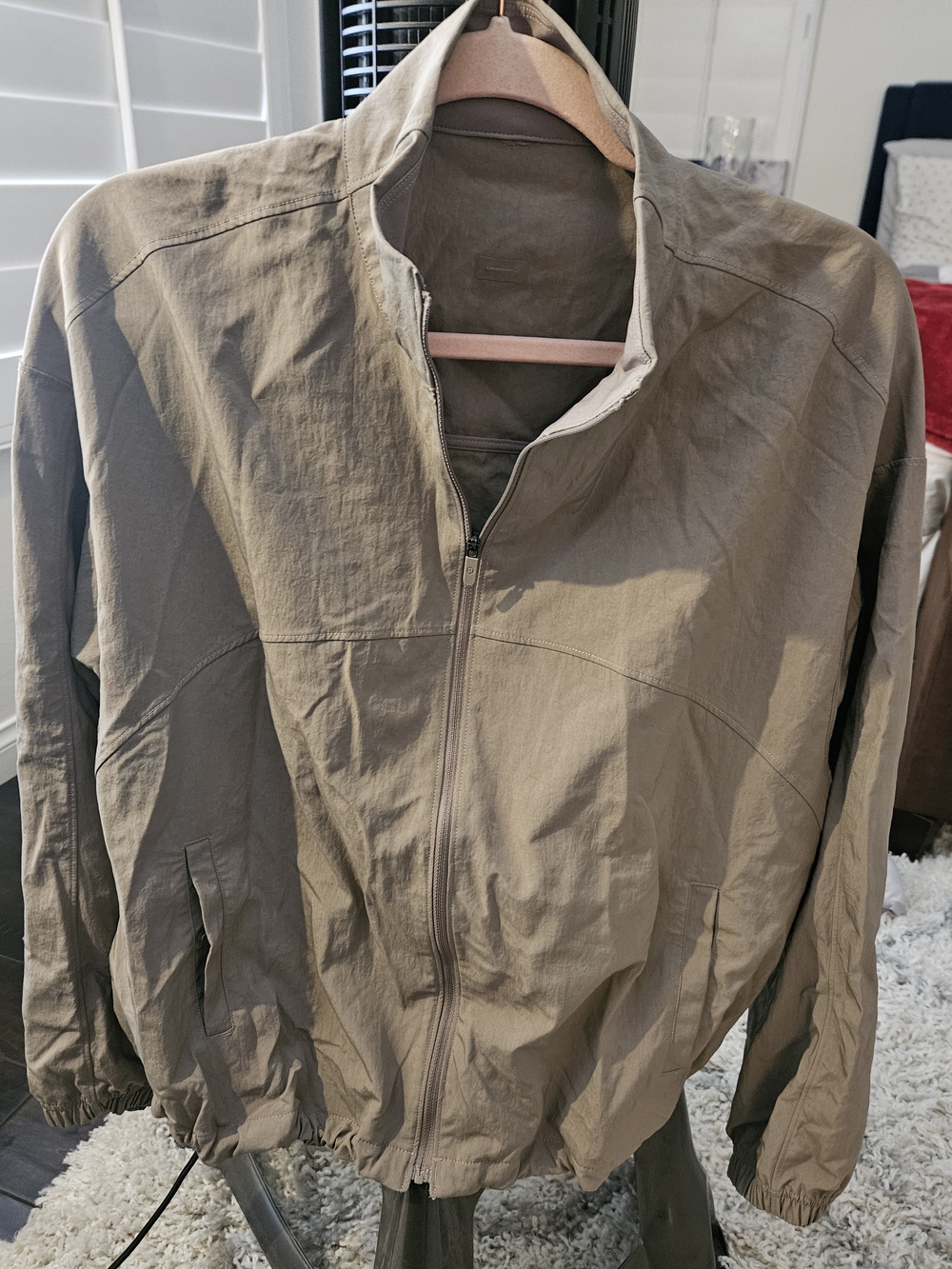 lululemon athletica Olive Lightweight Zip-Up Shirt Jacket